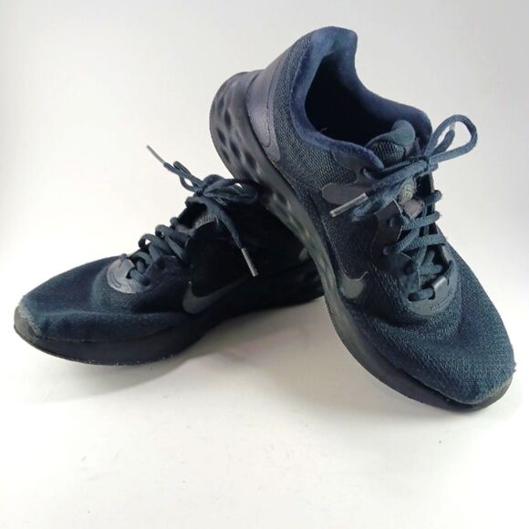 Nike Running Revolution Series Women's 8 Running Athletic Shoe Black with Swoosh - Picture 2 of 13